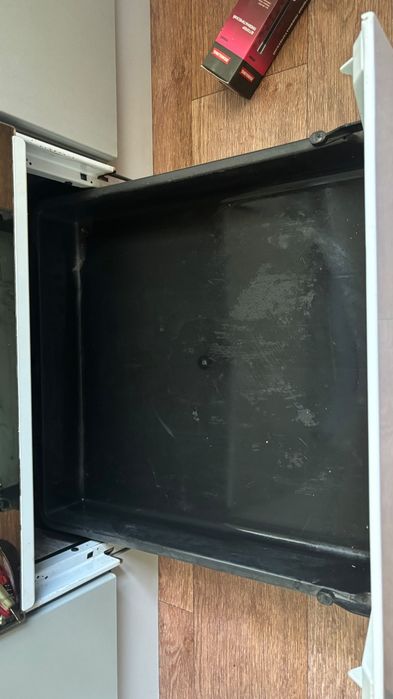 Продам плиту Hotpoint ariston