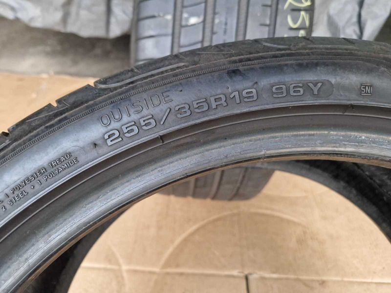 2 Goodyear R19 255/35 Anvelope de vară DOT0920