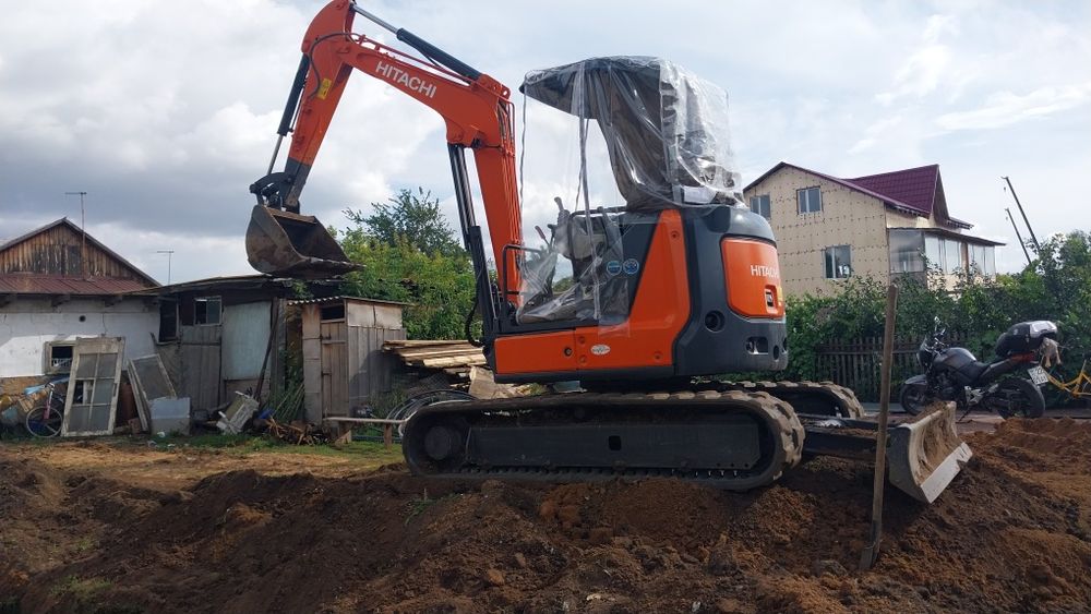 Блоха услуги мини экскаватор гидромолот. Ковш 70-40