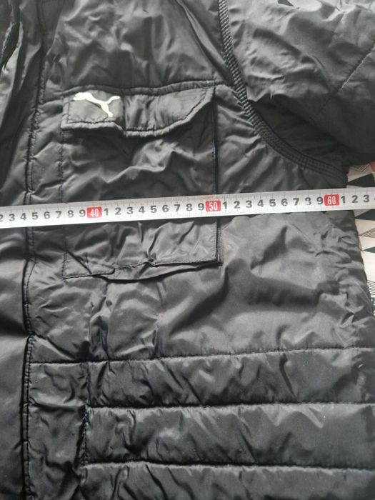 Geaca ,haina Puma originala mar M ,48/50