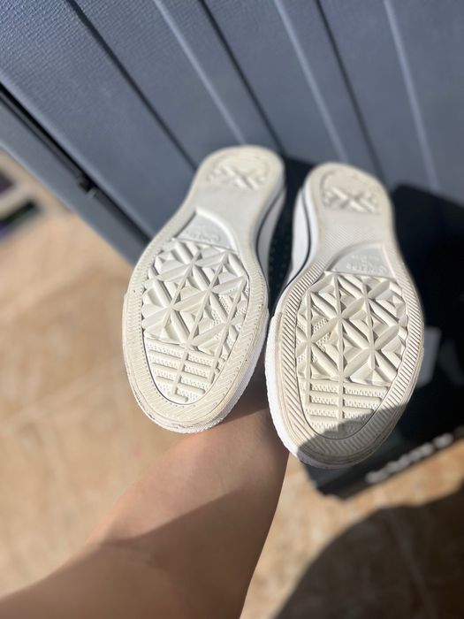 Много яки кожени кецове Converse 36