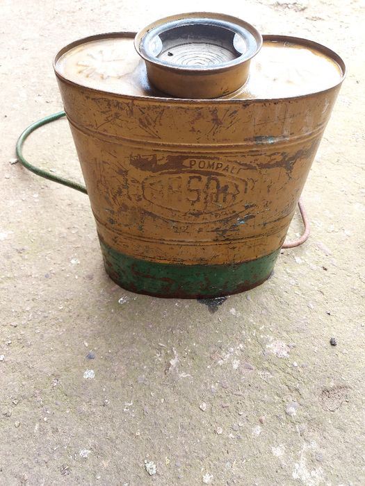 Pompă alamă de stropit în gradina