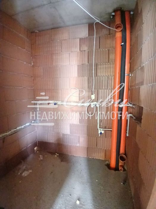 Продава се Двустаен апартамент в Шумен, Център - 65 кв.м за 773 €/кв.м - Снимка #6