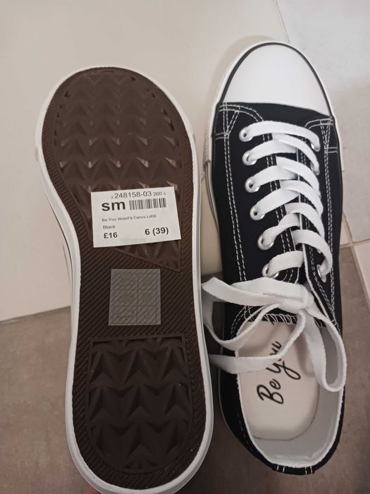 Продавам обувки Be you