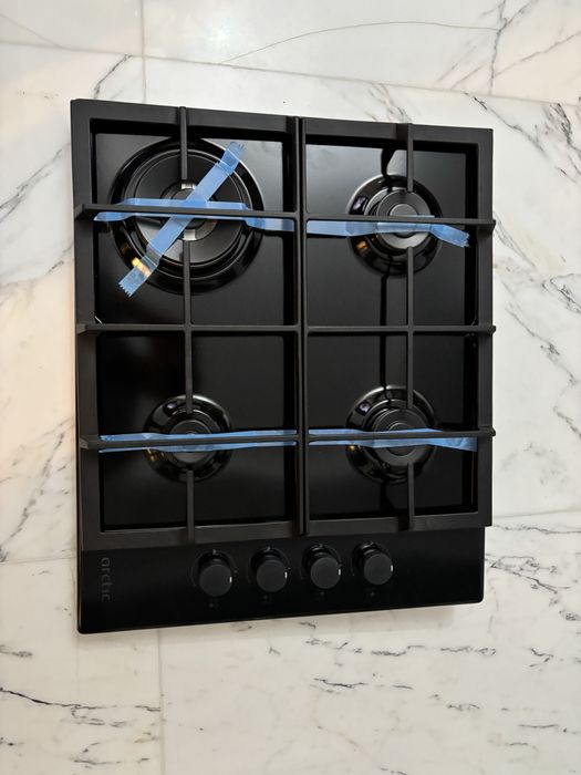 Plita gaz. Nou-nouta.