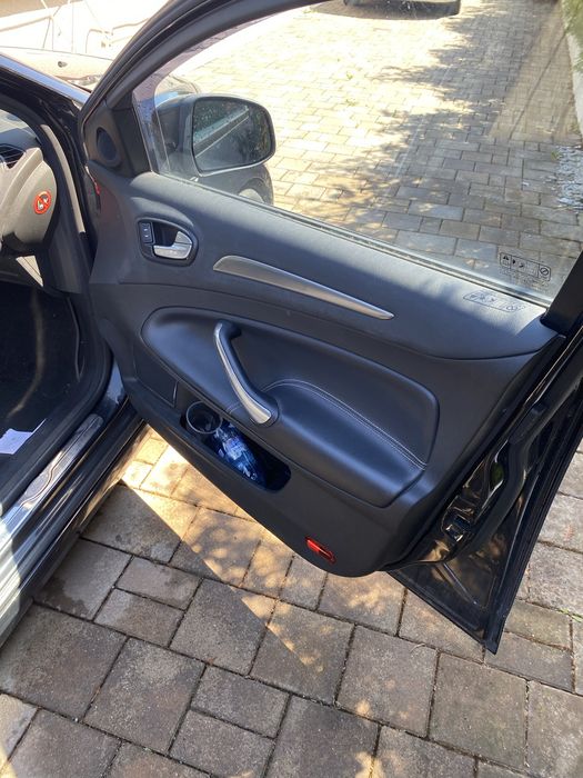 Ford Mondeo 2.0 benzina turbo