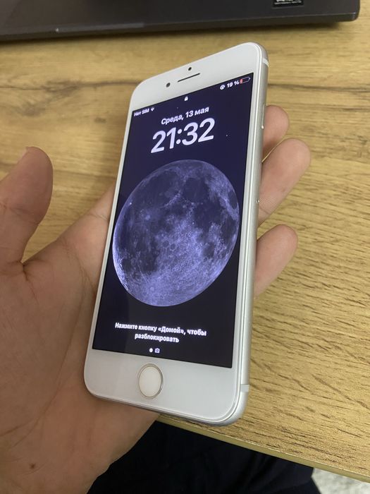 Iphone 8 ideal holatli sotiladi
