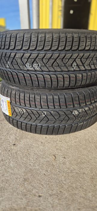 Anvelope Pirelli SottoZero 3 iarna, 2 buc.