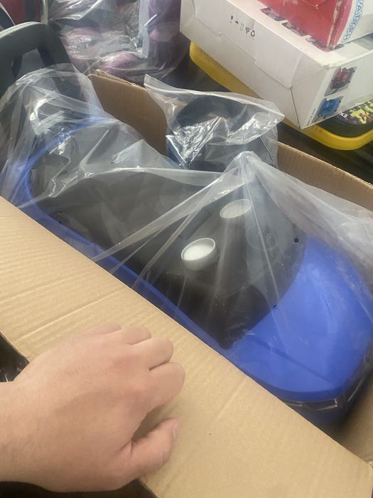 Продам детскую машинку-каталку