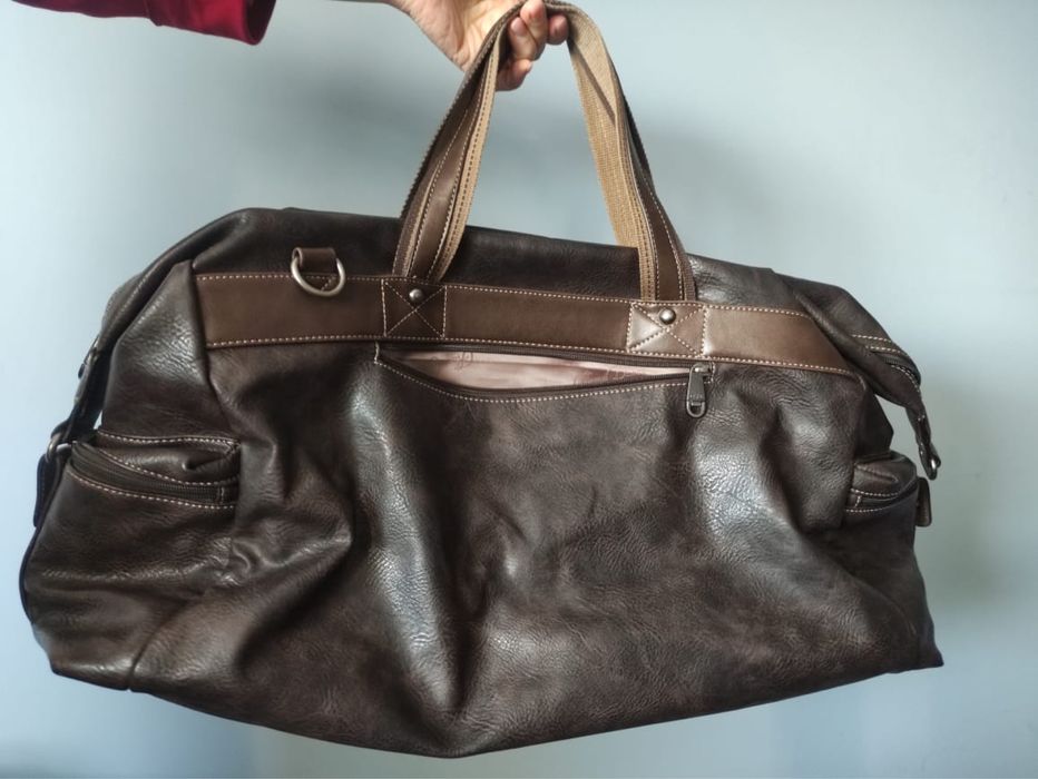 Новая кожанная сумка