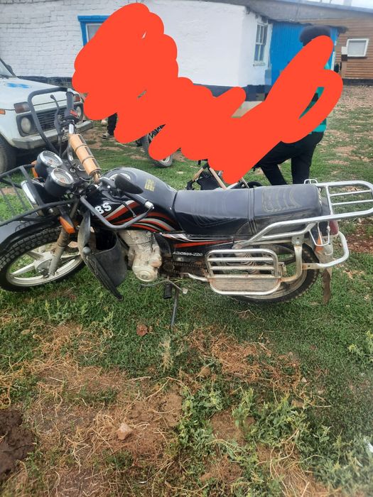 Продам мотоцикл куб 200