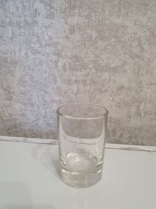 Кружки, стаканы, рюмки