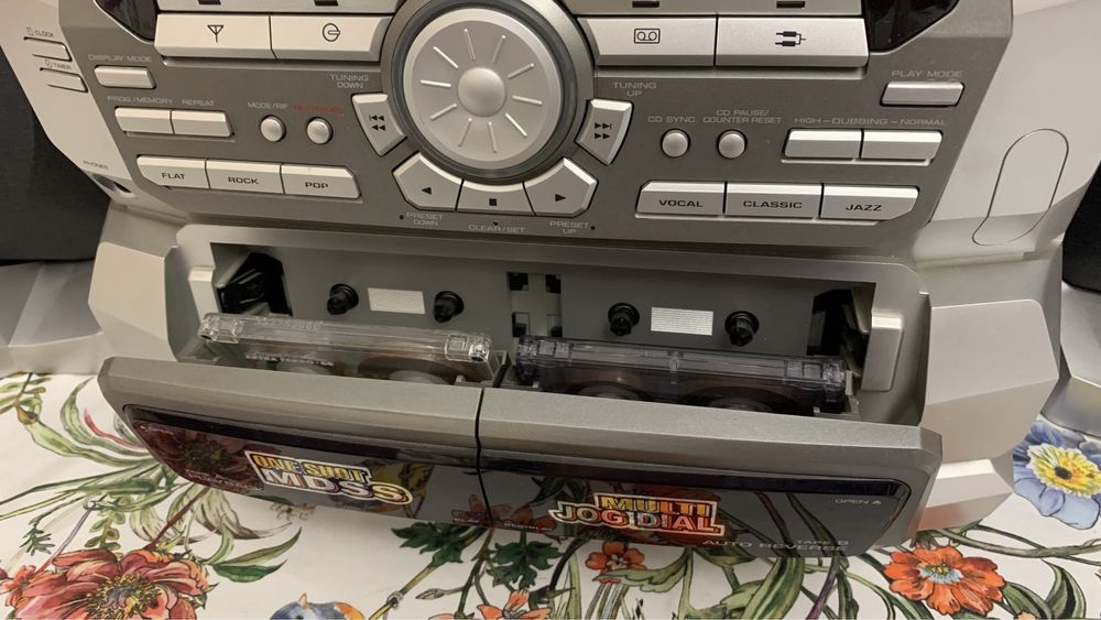 Музыкальный центр LG FFH-5500