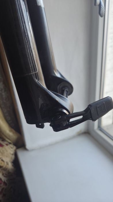 Вилка 29 RockShox Judi silver boost 100mm