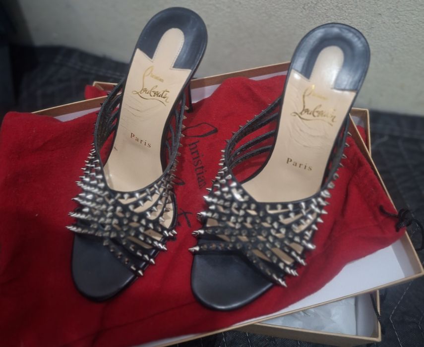 Pantofi Cristian Louboutin pentru fete stilate nr 38