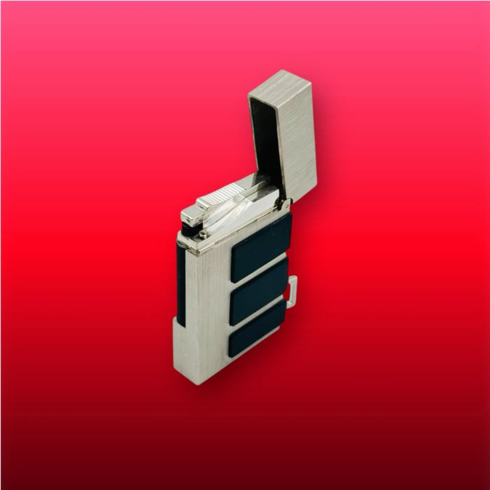 S.T.Dupont колелционерска запалка нова с кутия