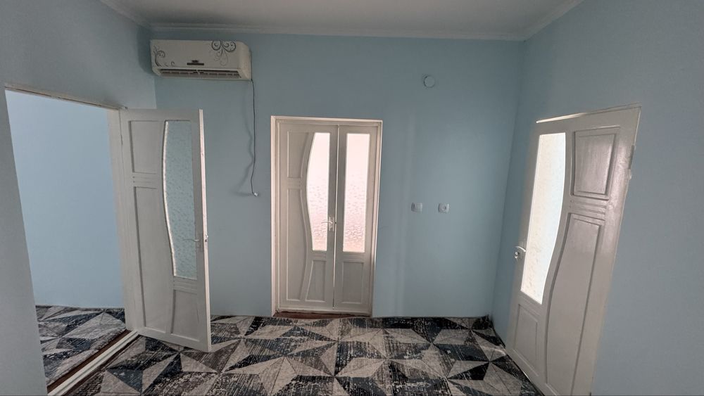 Sirdaryo shaharda uy sotiladi