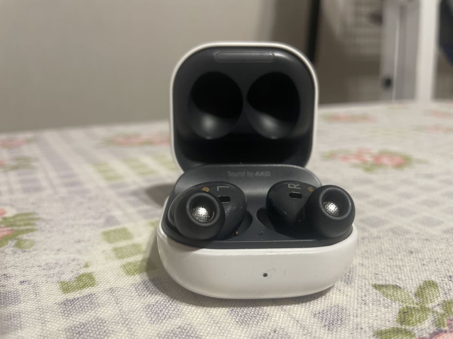 Samsung Buds   2