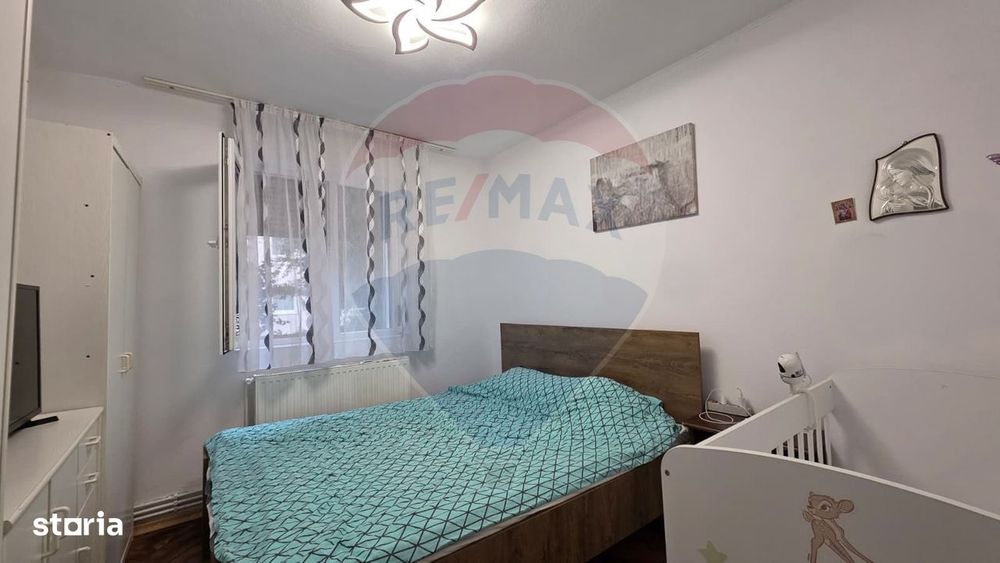 Apartament cu 2 camere de vanzare, parter, str. Predeal, Medias