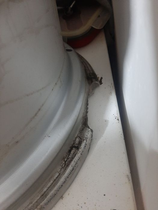 Продам титановый диски на 16