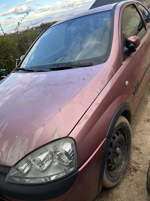Vand opel Corsa 2001 973cm3 pentru dezmembrat