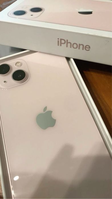 Айфон 13 состояние отличный