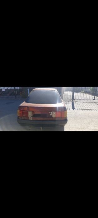 Продам машину Ауди 80 б3