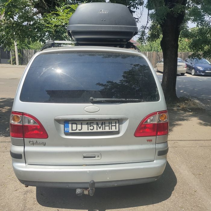 Vand Ford Galaxy 1.9 TDI, 116 CP, an 2005, 7 locuri,