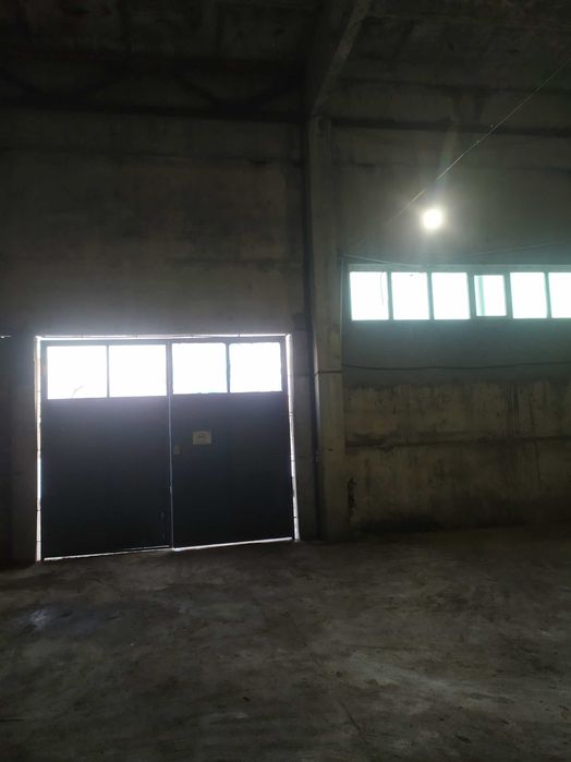 Сдается в аренду 1,15 гектар земли с зданием 1300 кв.м Ижарага жой бор