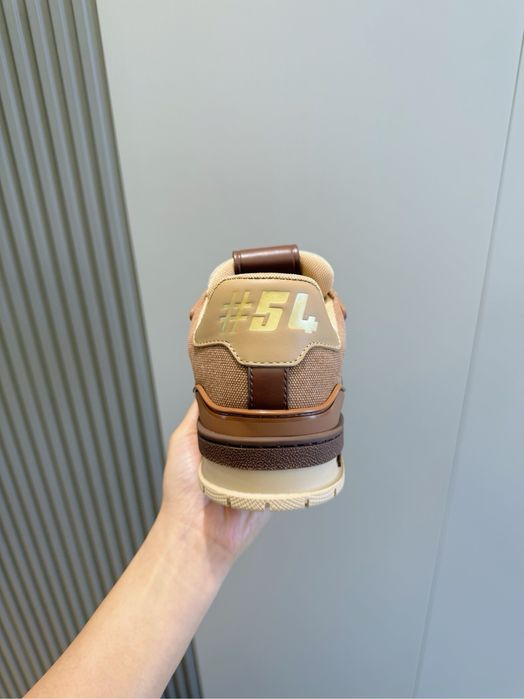 Adidasi Louis Vuitton , calitate premium , pe comanda , noi , 44