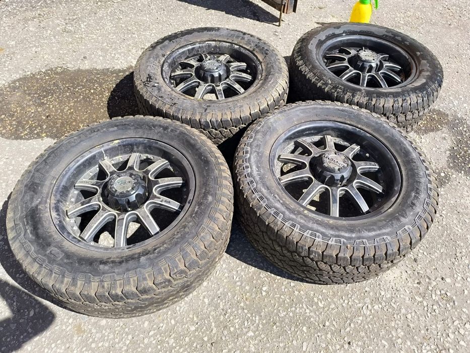 Продаю колеса торг