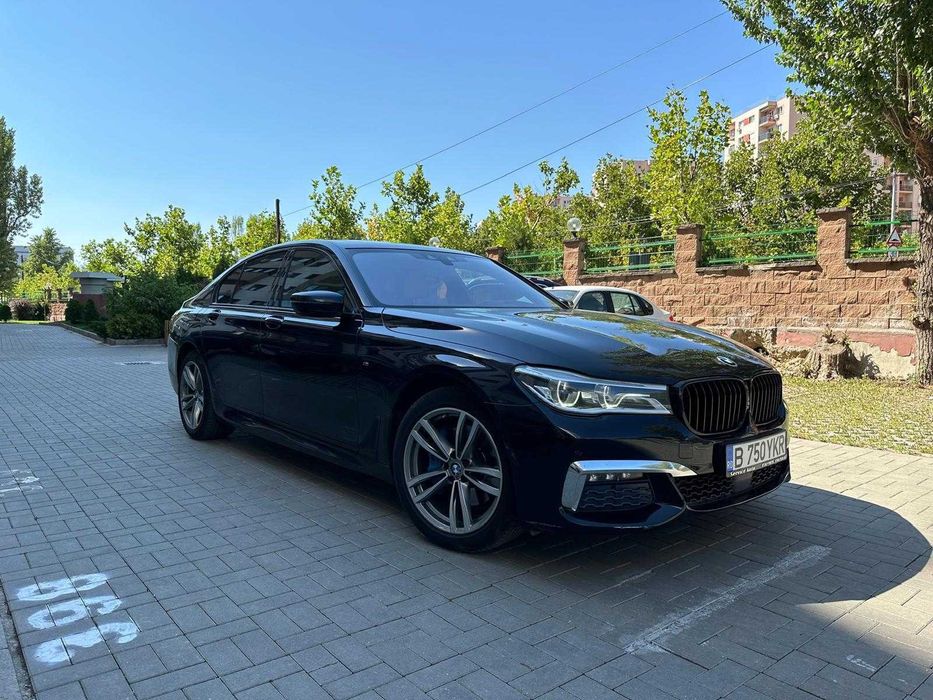 Vand BMW seria 7:30 X drive
