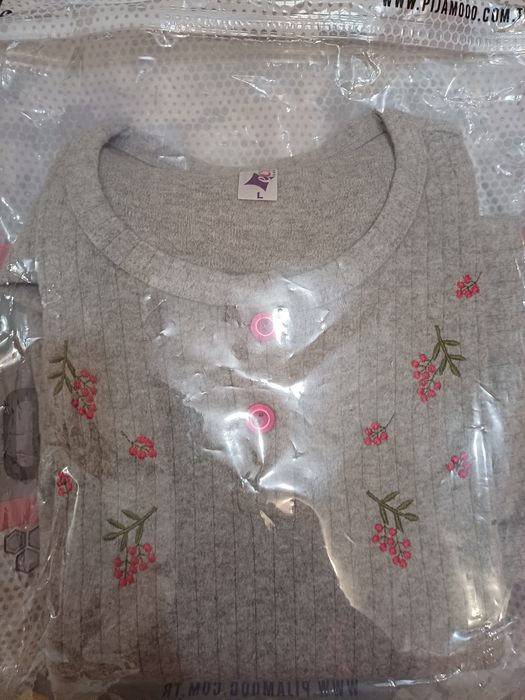 Нова, луксозна пижами н. Л