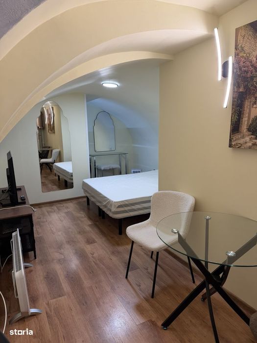 Spațiu Comercial de vânzare | centrul istoric Brasov |Republicii nr.35