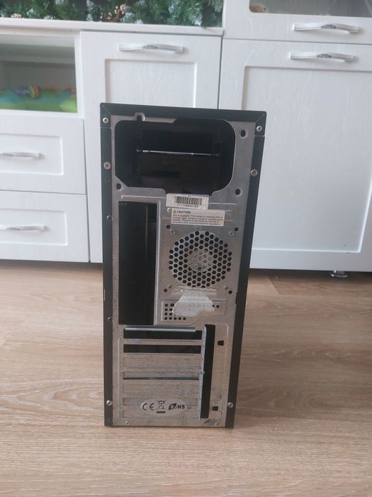 Продам корпус для ПК с cd-rom
