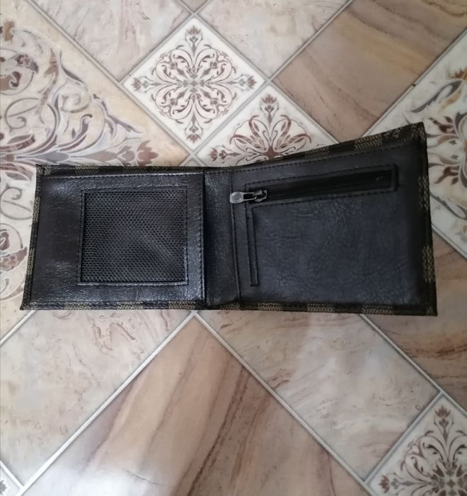 Кошелёк новый модный