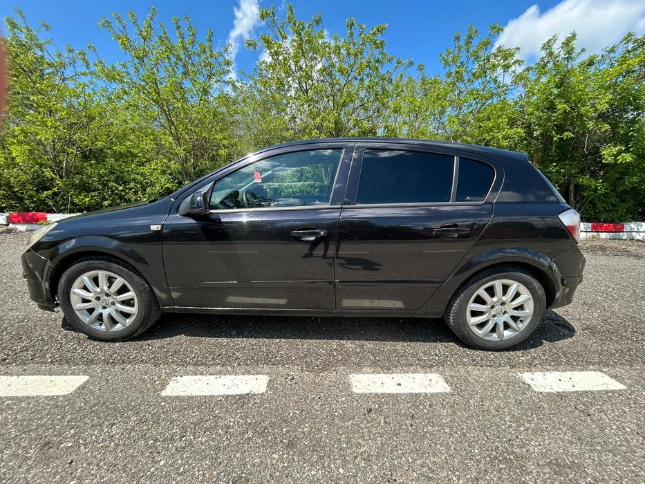 Opel Astra H 1.6 16v twinport cu gpl