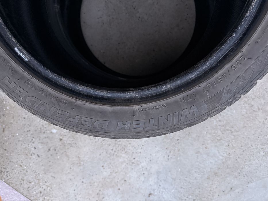 Vand cauciucuri iarna 235/45/R17
