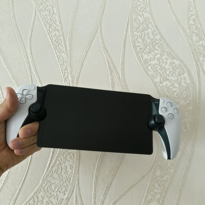 Продам playstation portal