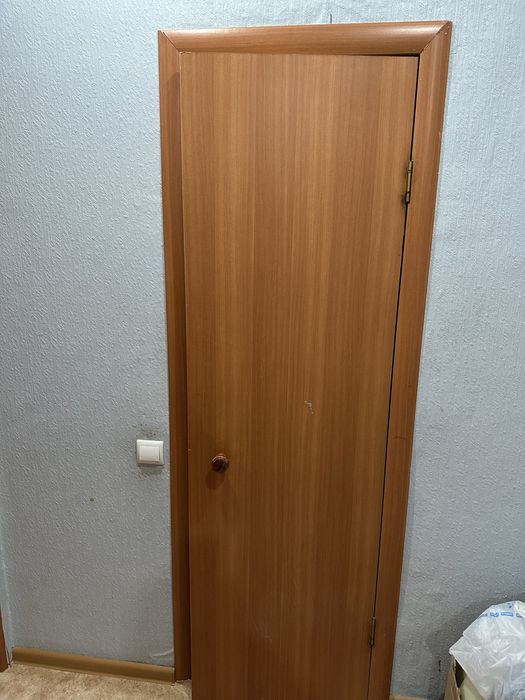 Продам межкомнатные двери 3шт