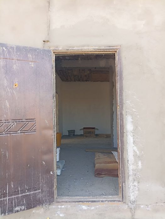 Тез арада үй сатылады