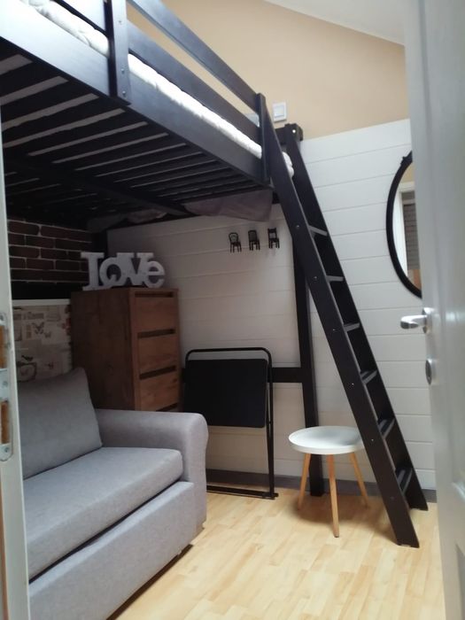 Apartament de vânzare în zonă centrală