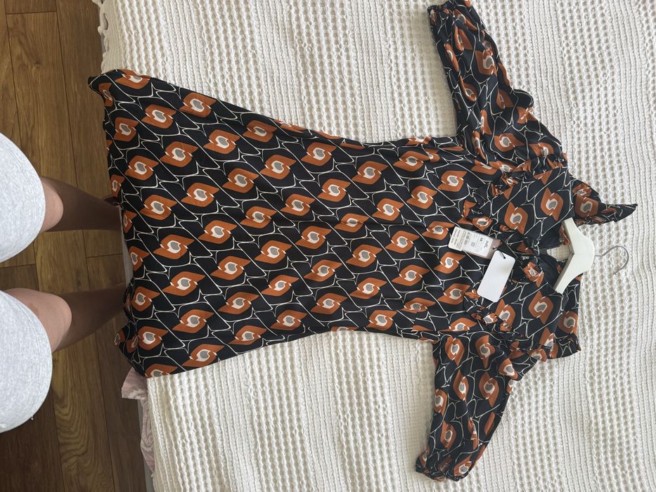 Платья новый с этикеткой