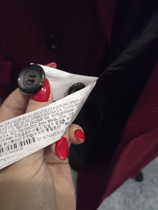 Чисто ново,без етикет,вълнено палто ZARA MANTECO