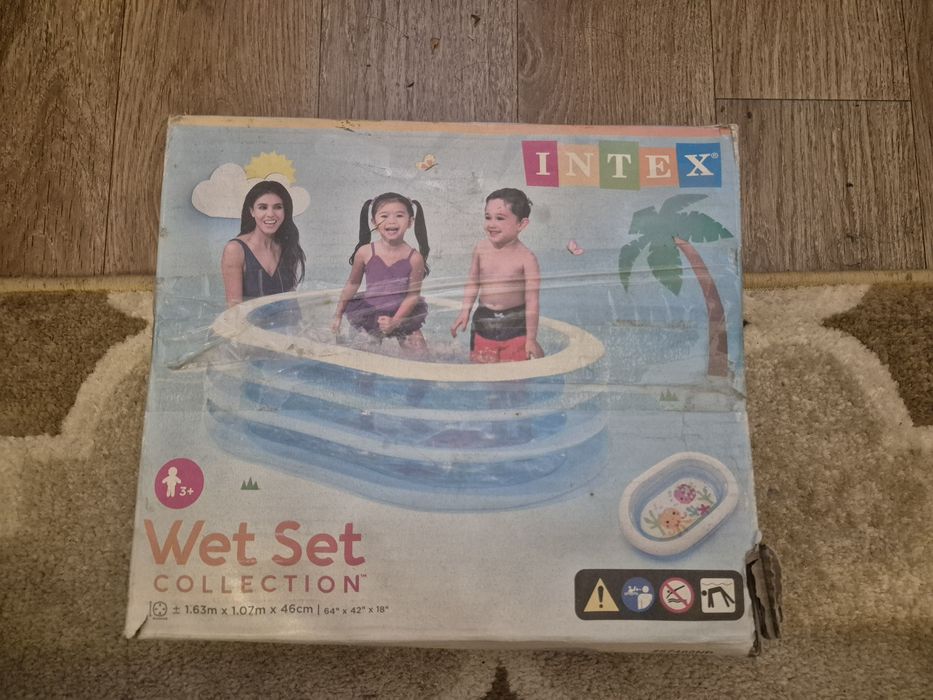 Надувной бассейн для детей