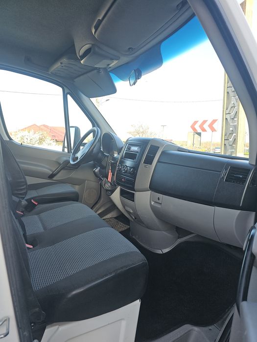 Mercedes sprinter 416..an 2010..7 locuri!