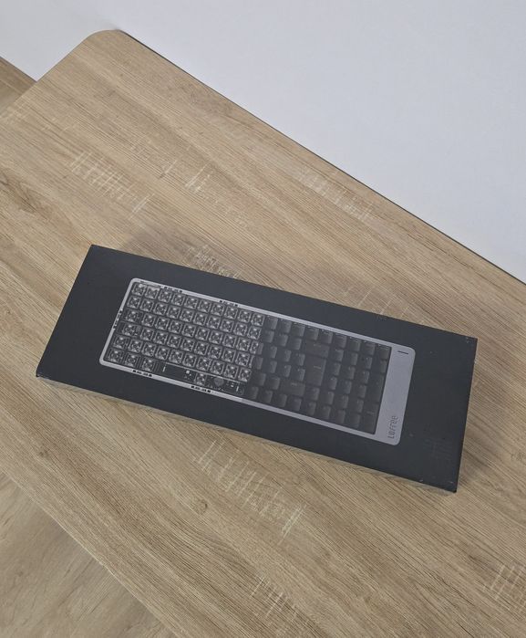 LoFree Flow2 - 100 triple mode keyboard