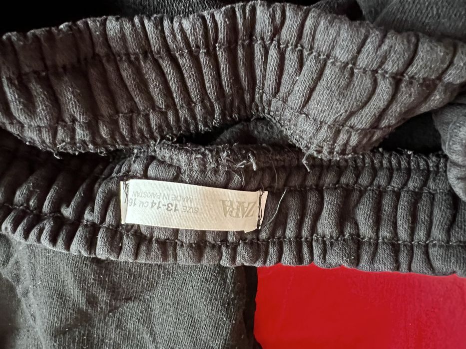 Долнища за момче на Zara, Guess, Beneton