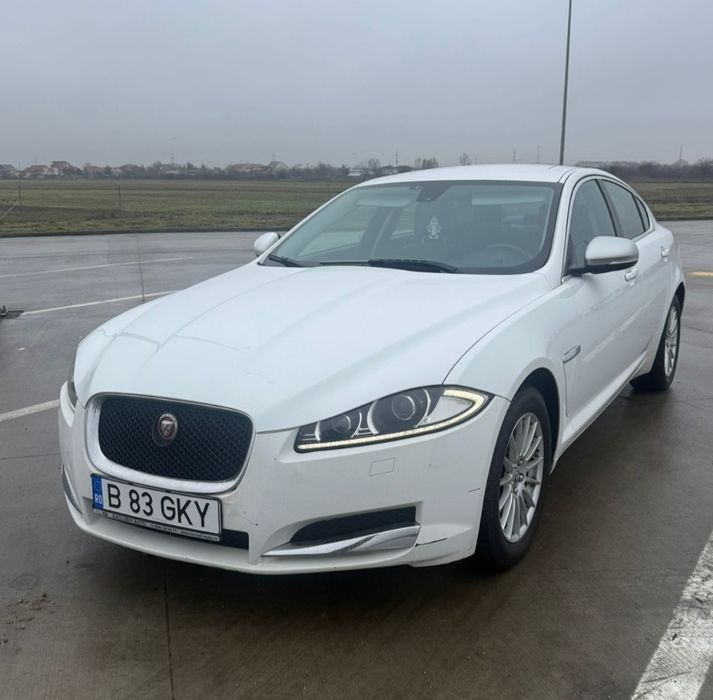 jaguar xf