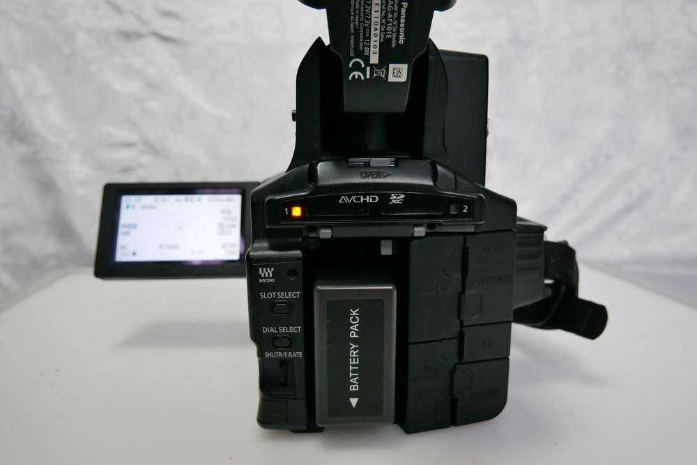 Cameră video AVCHD, Panasonic AG-AF101E